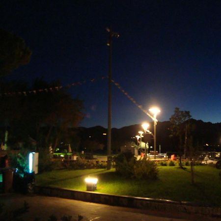 Hotel Sette Archi Bocca di Magra Dış mekan fotoğraf