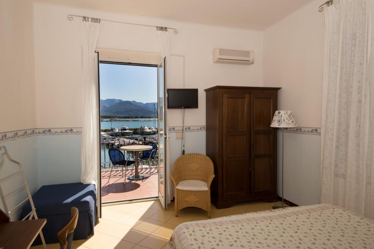 Hotel Sette Archi Bocca di Magra Dış mekan fotoğraf