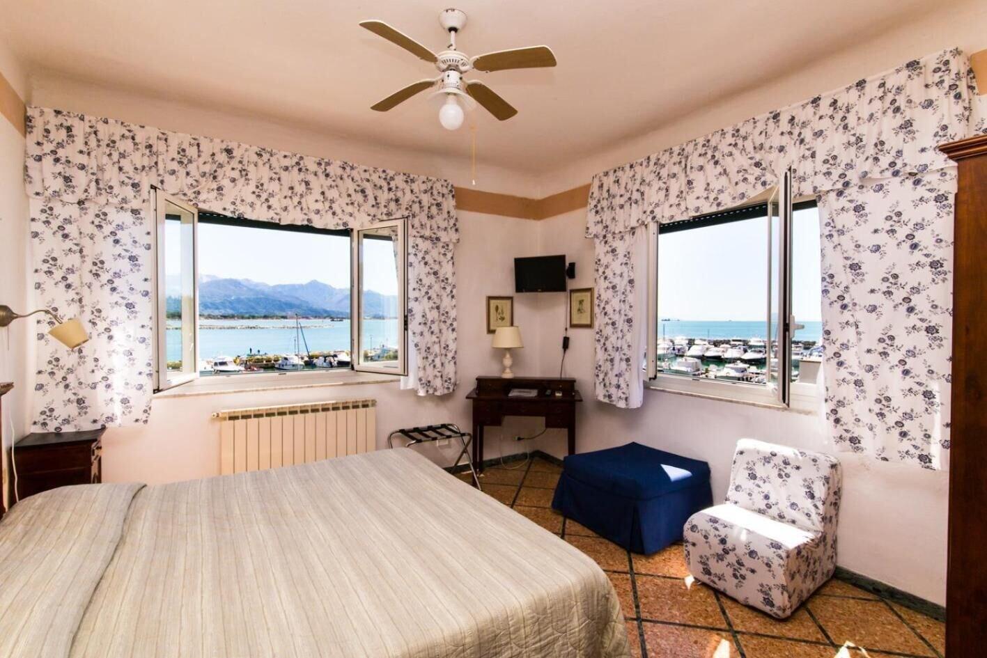 Hotel Sette Archi Bocca di Magra Dış mekan fotoğraf